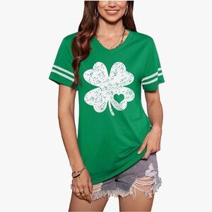 Spadehill St Patty’s Clover Heart V-Neck Graphic Tee